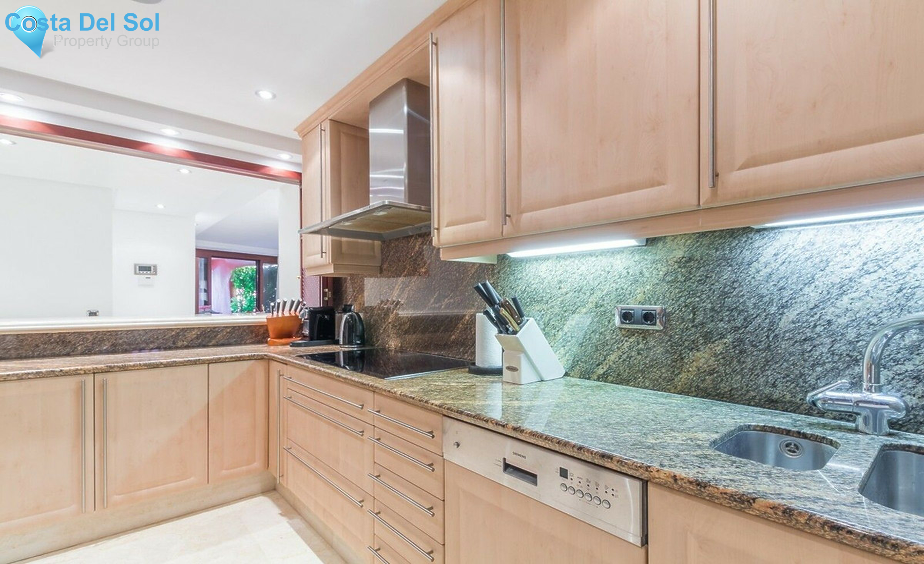 Ground Floor Apartment in Estepona-1266432