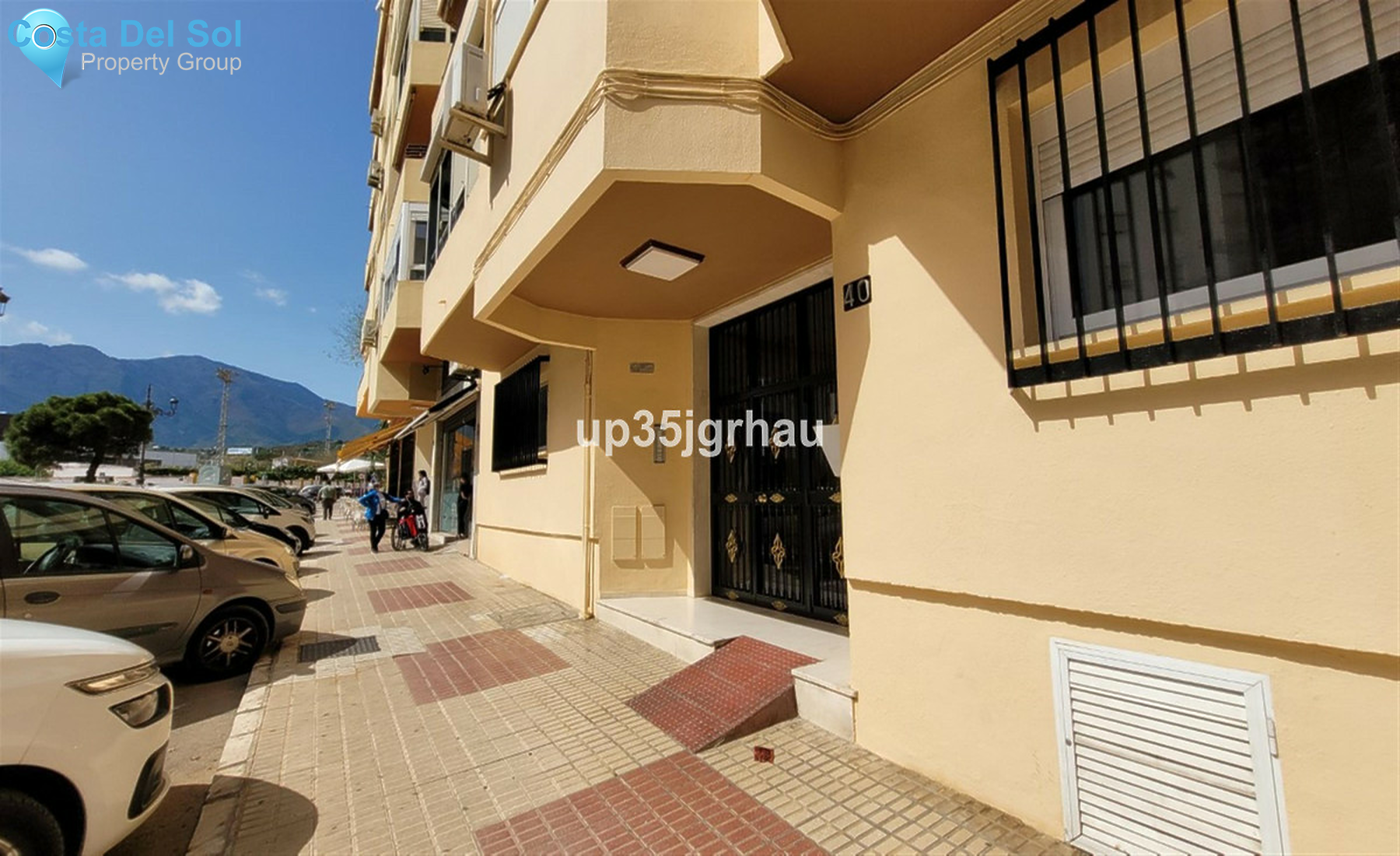Ground Floor Apartment in Estepona-1287525