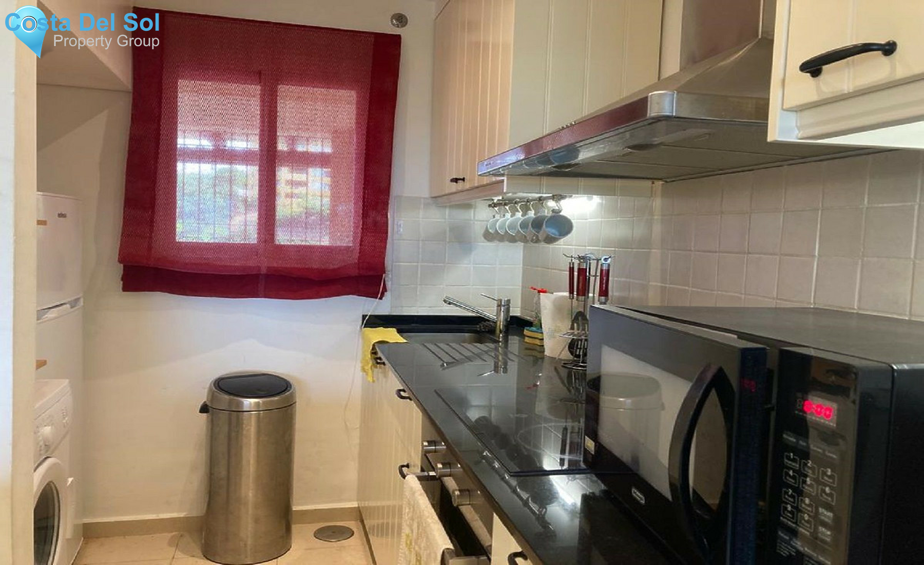 Ground Floor Apartment in Estepona-1293260