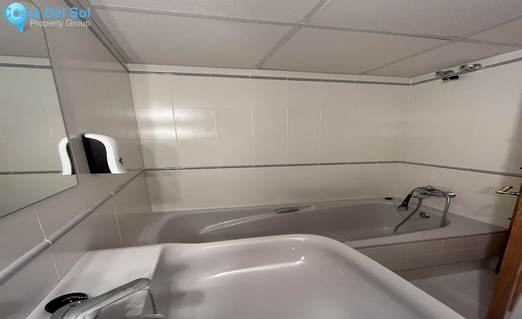 Ground Floor Apartment in Estepona-1325909