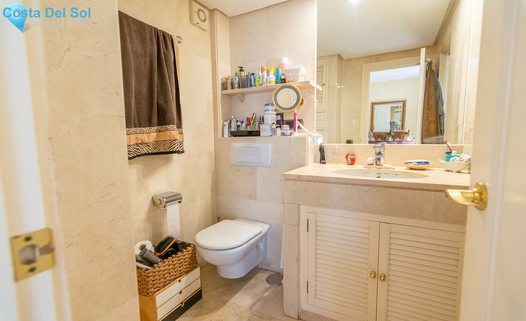 Ground Floor Apartment in Estepona-1340891