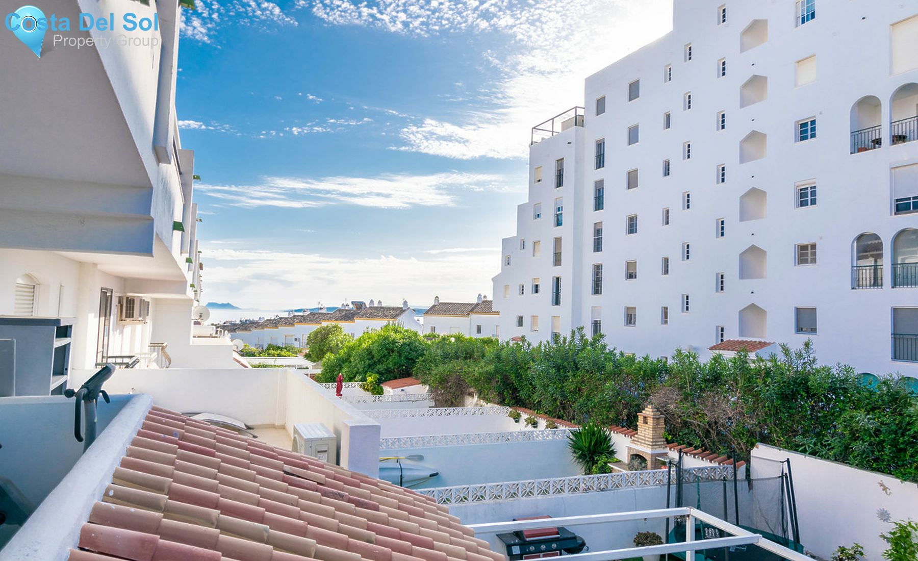 Ground Floor Apartment in Estepona-1340888