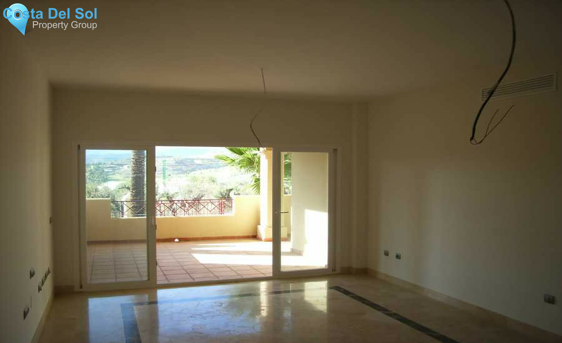 Ground Floor Apartment in Estepona-1350519