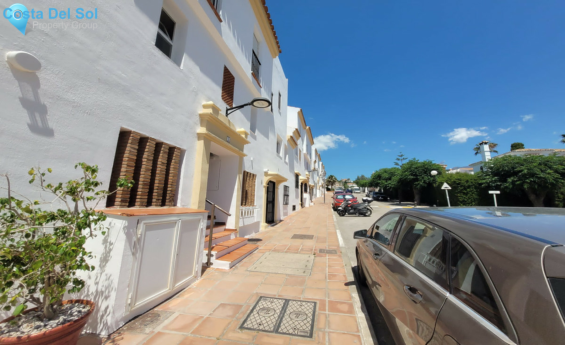 Ground Floor Apartment in Estepona-1351147