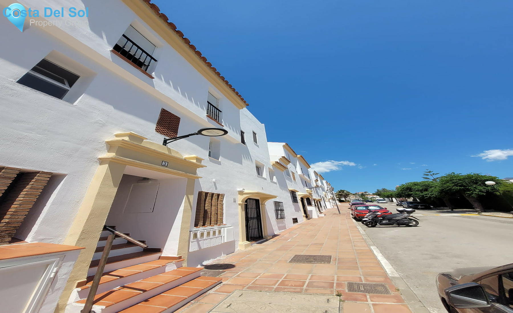 Ground Floor Apartment in Estepona-1351148