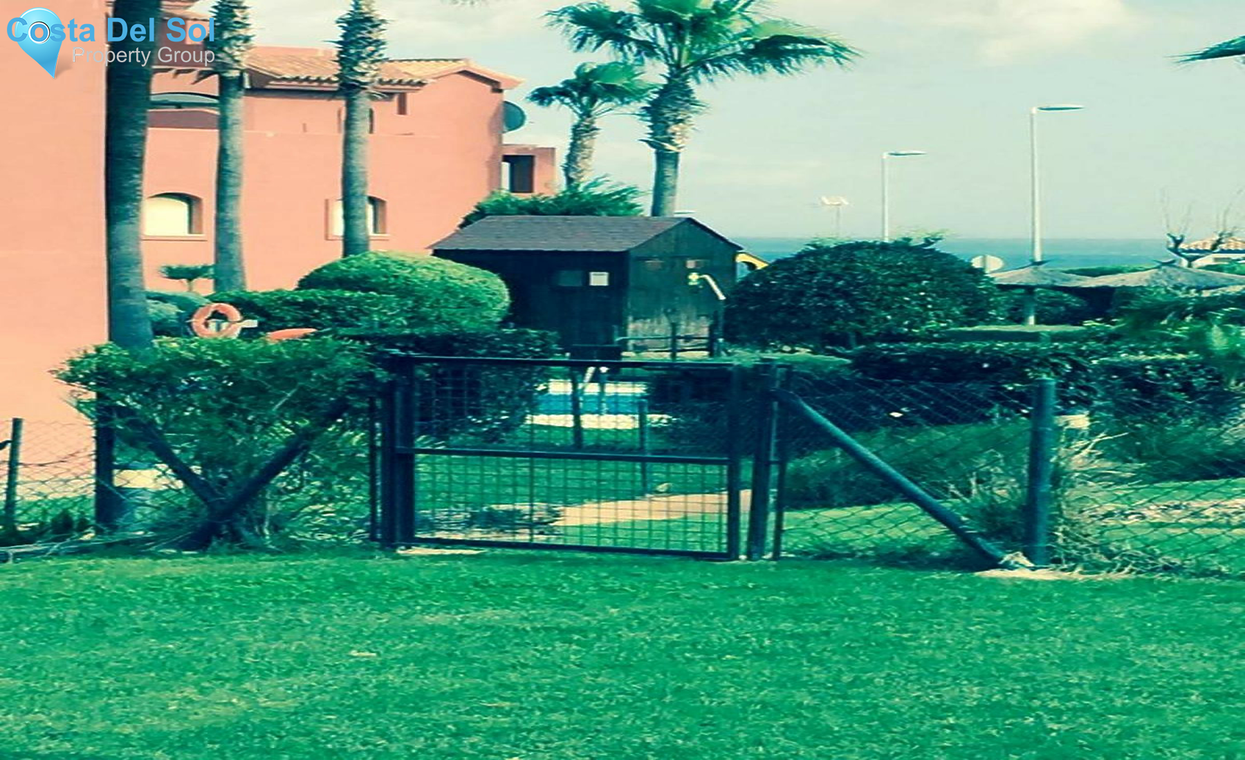 Ground Floor Apartment in Estepona-1353334