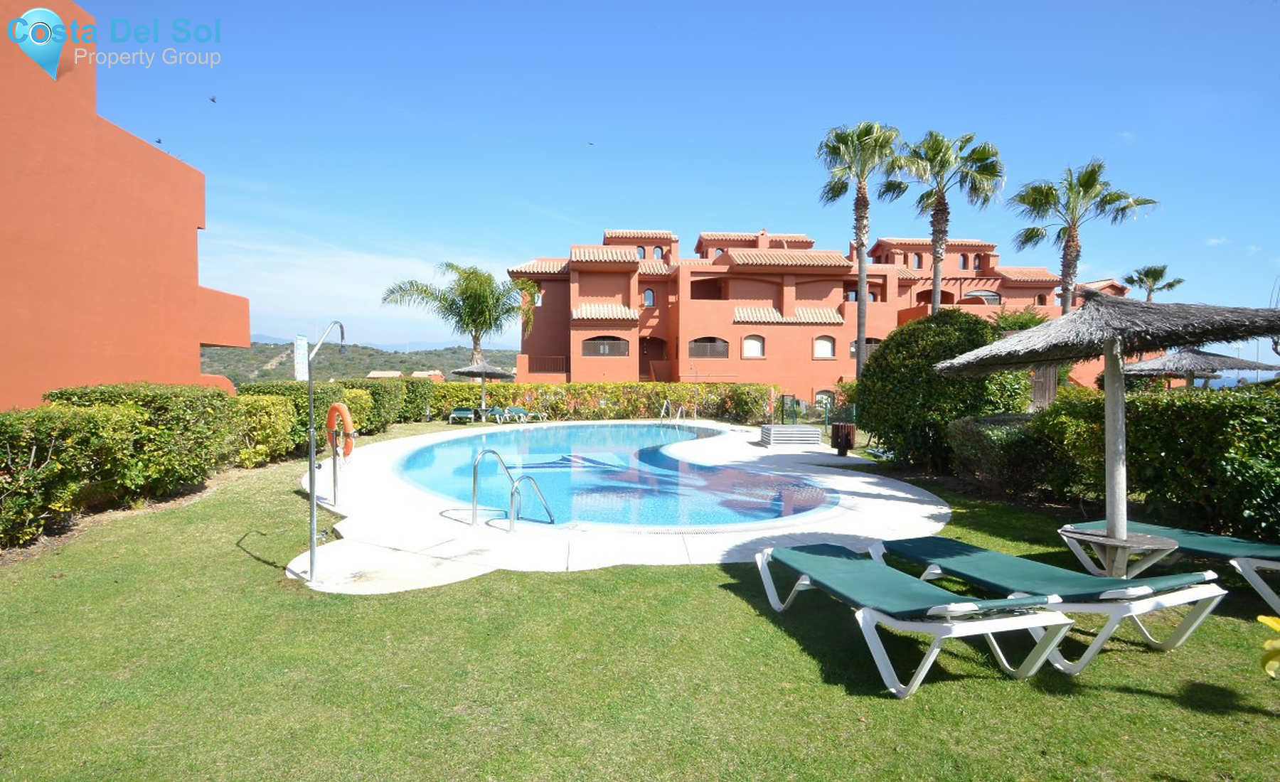 Ground Floor Apartment in Estepona-1355677