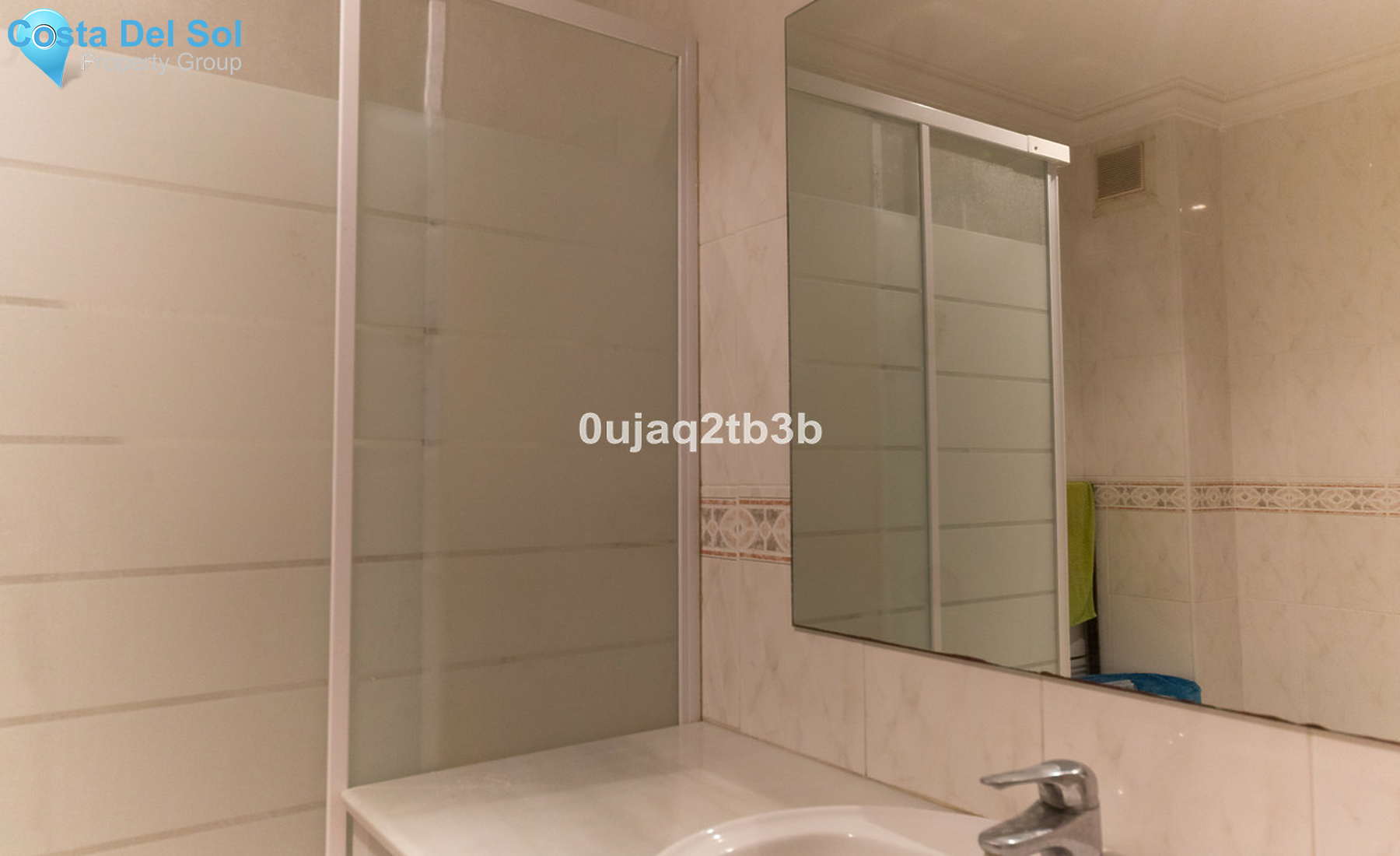 Ground Floor Apartment in Estepona-1358244