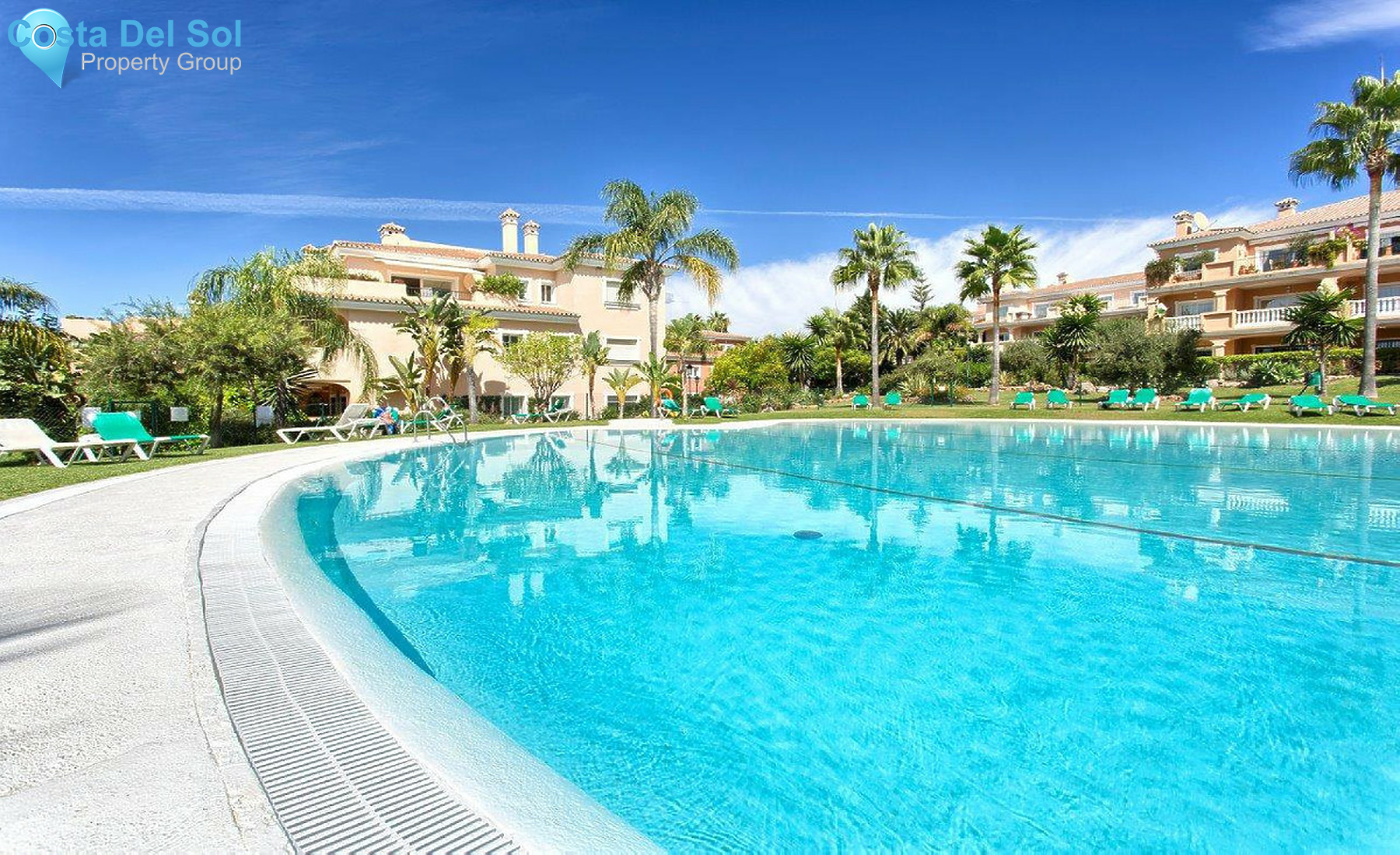 Ground Floor Apartment in Estepona-1381256