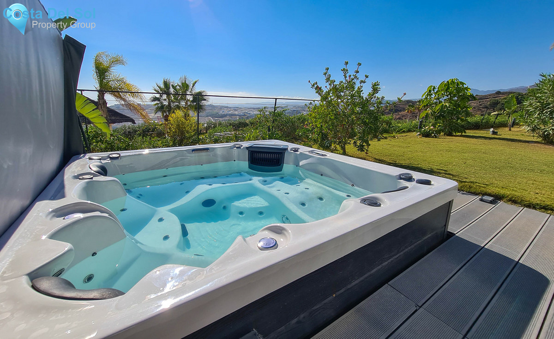 Ground Floor Apartment in Estepona-1411602