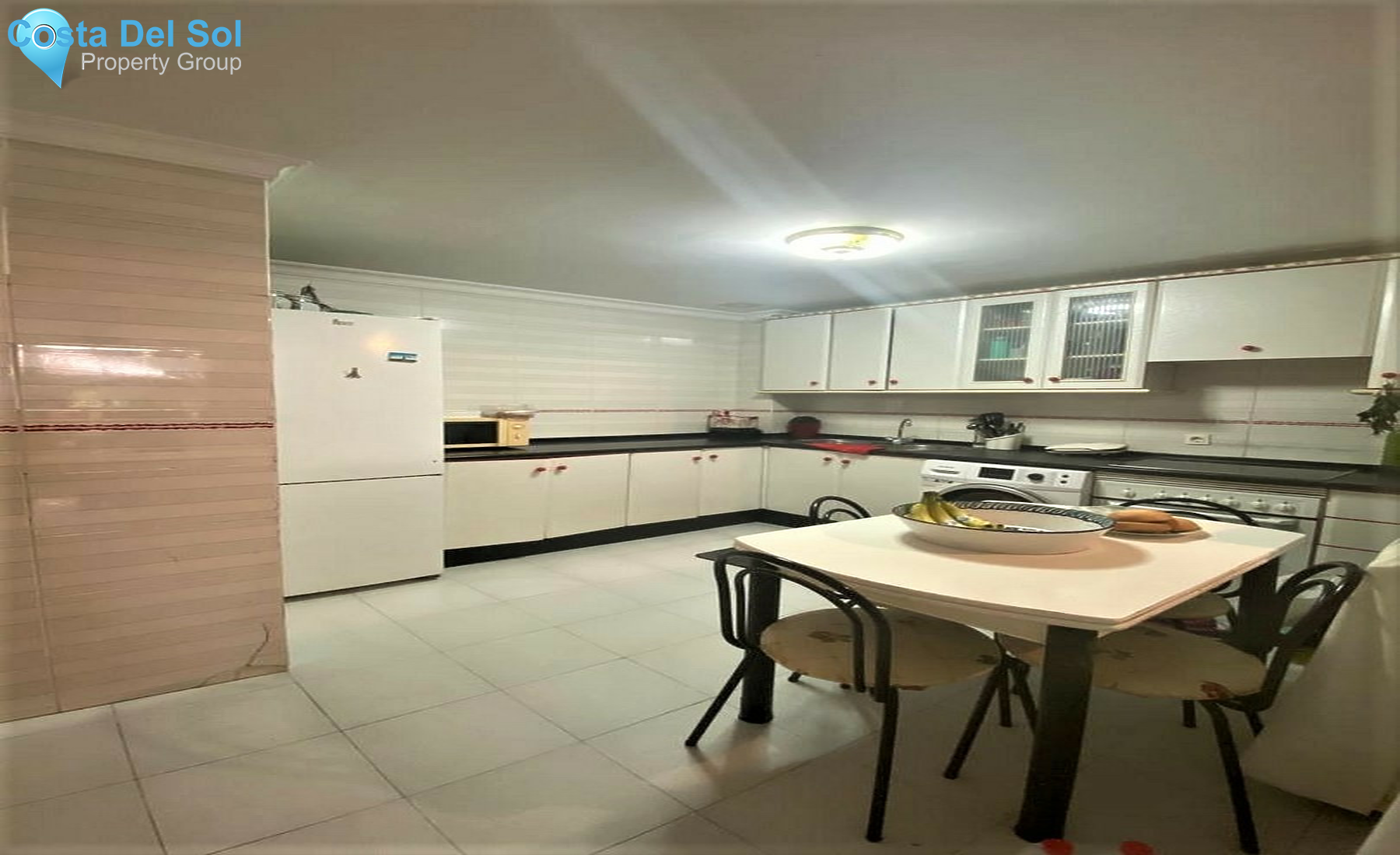 Ground Floor Apartment in Estepona-1440555