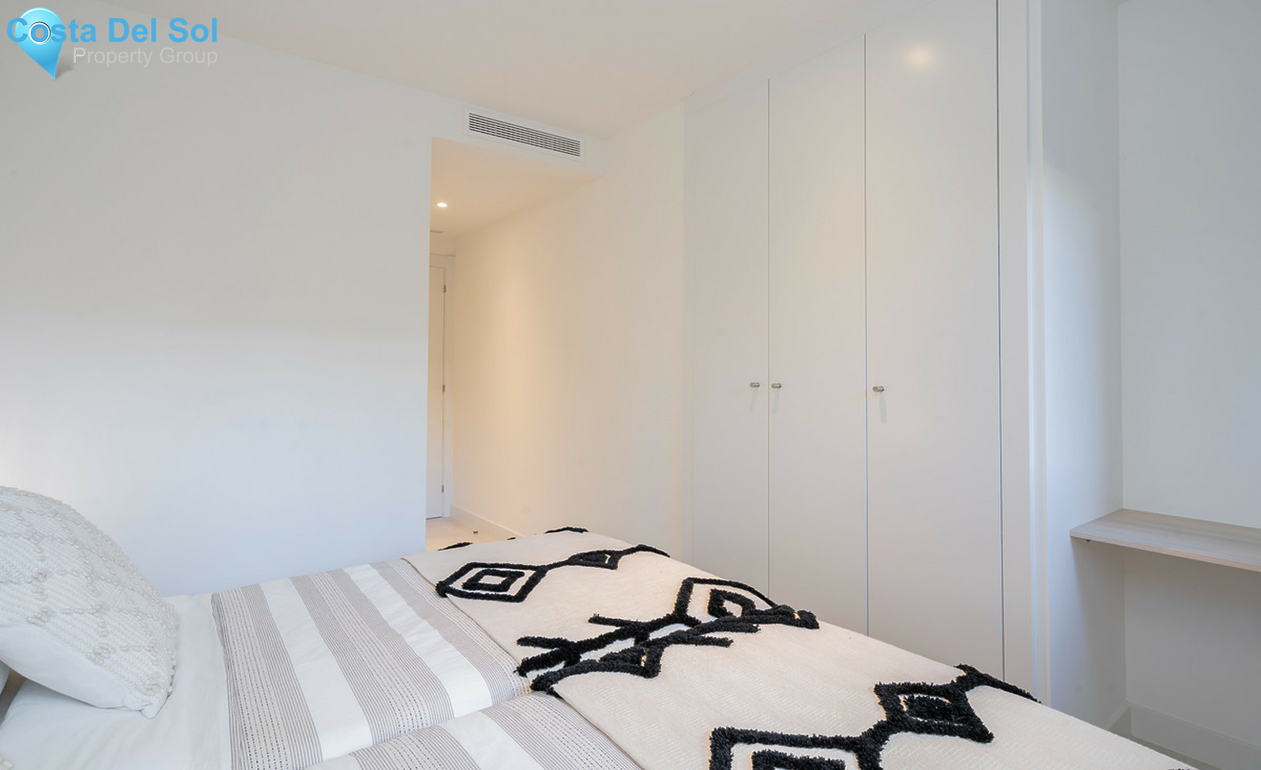 Ground Floor Apartment in Estepona-1452951