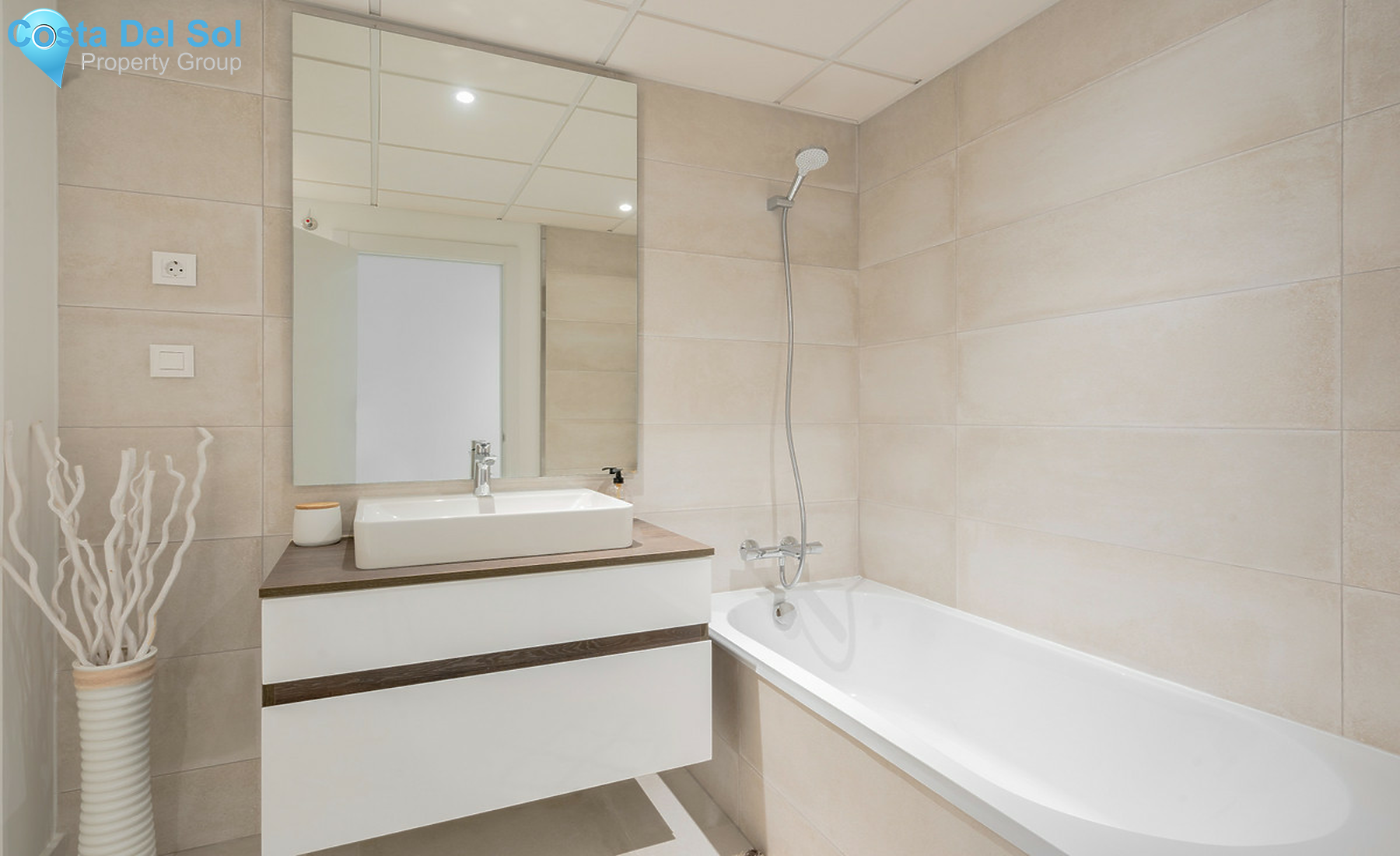 Ground Floor Apartment in Estepona-1452952