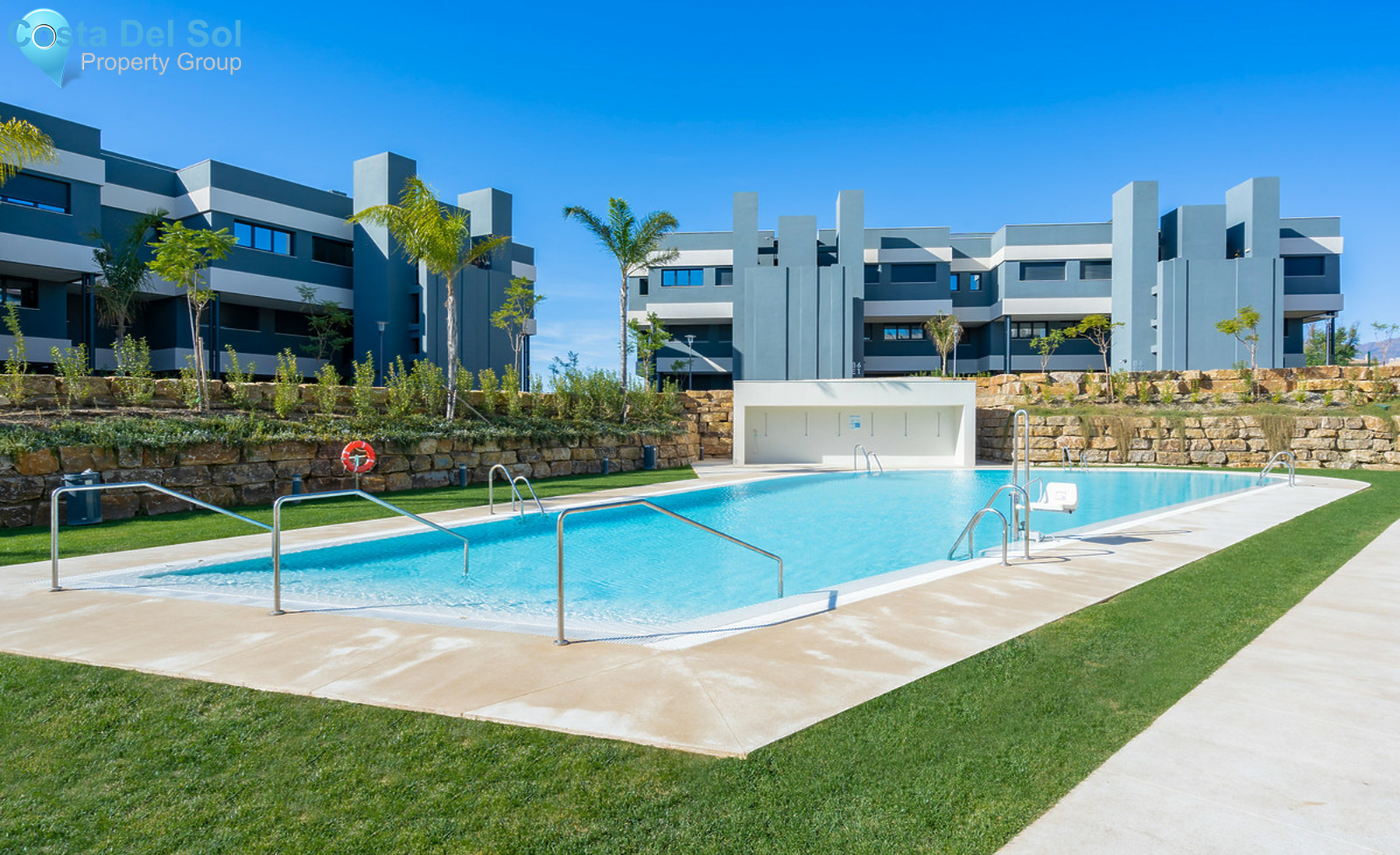 Ground Floor Apartment in Estepona-1452947