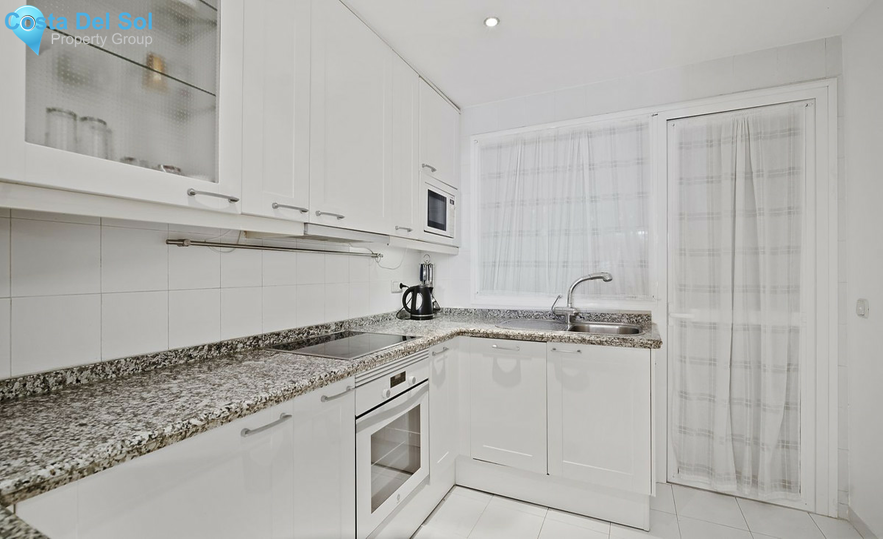 Ground Floor Apartment in Estepona-1458064