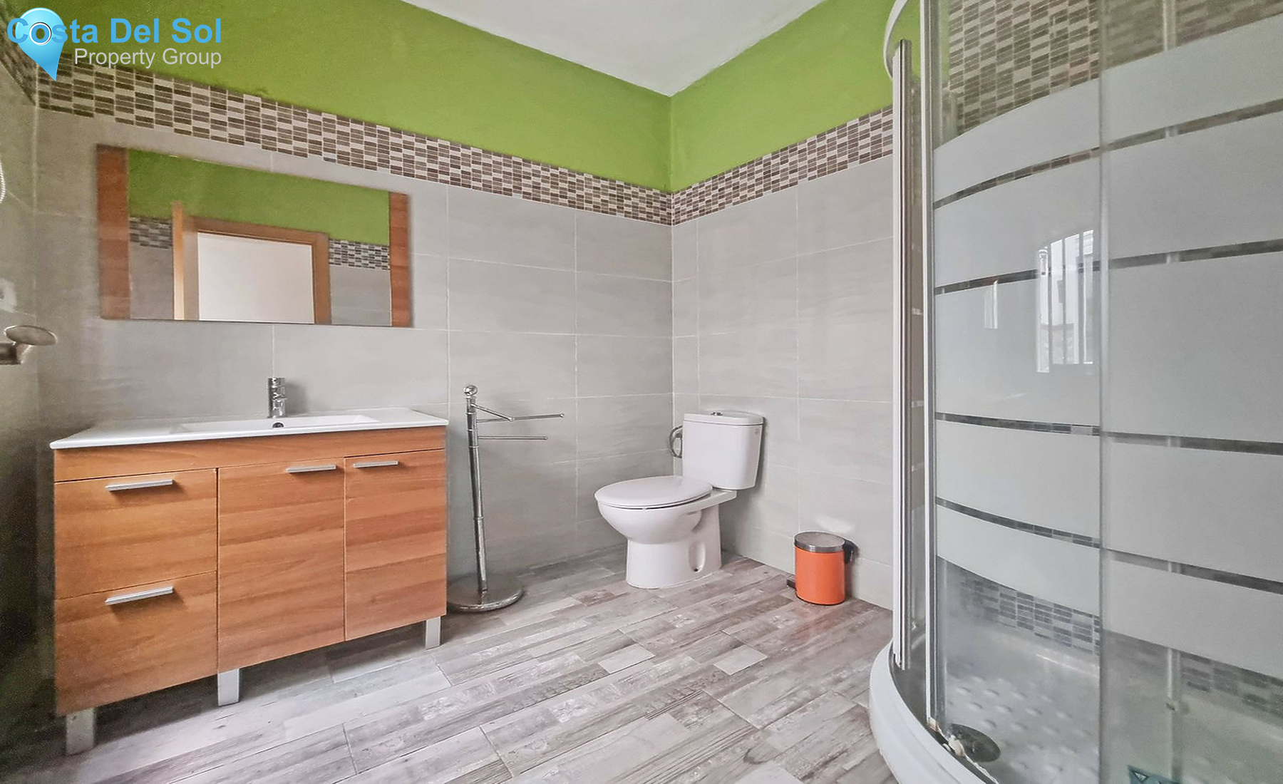 Ground Floor Apartment in Estepona-1461680