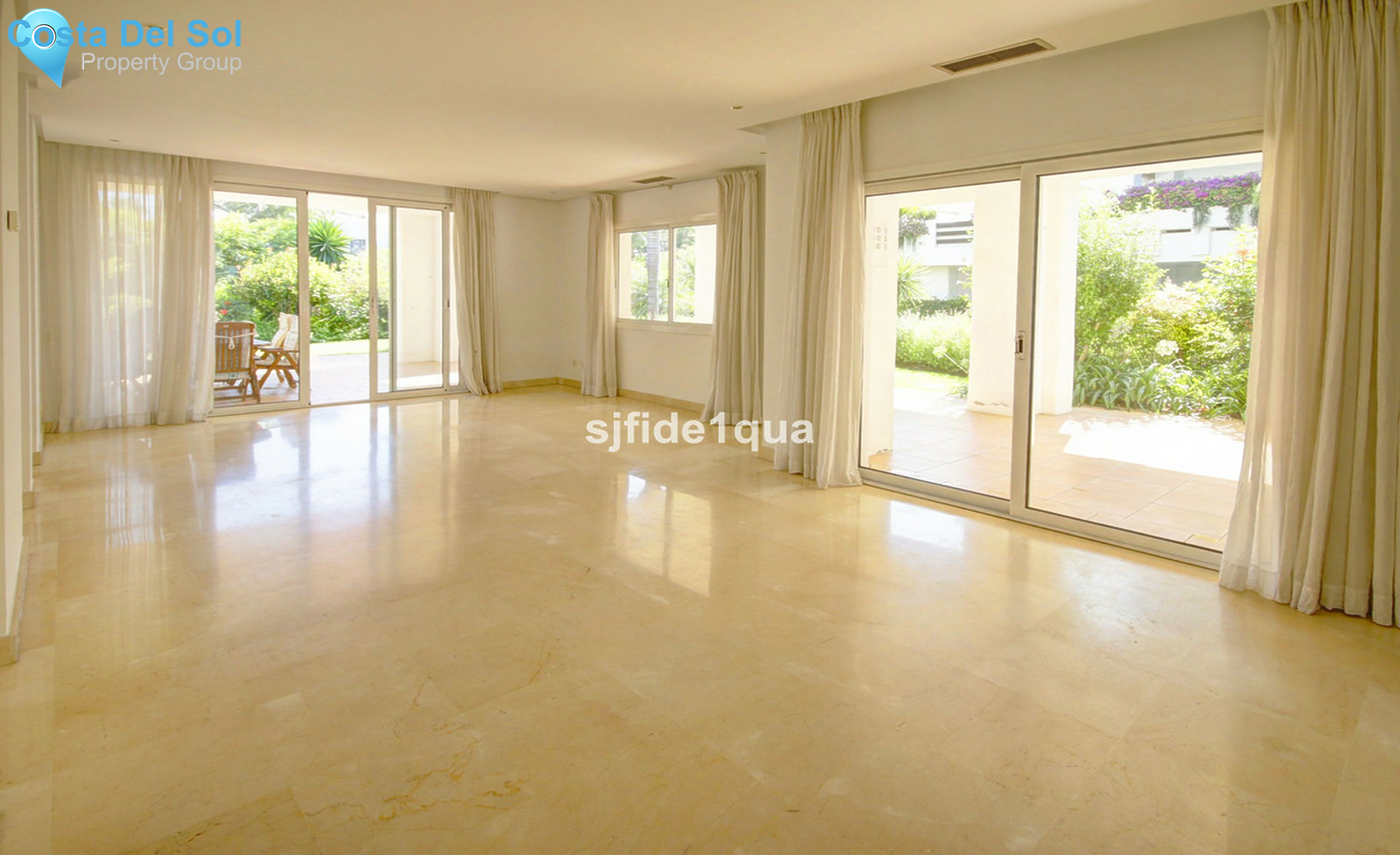 Ground Floor Apartment in Estepona-1527259