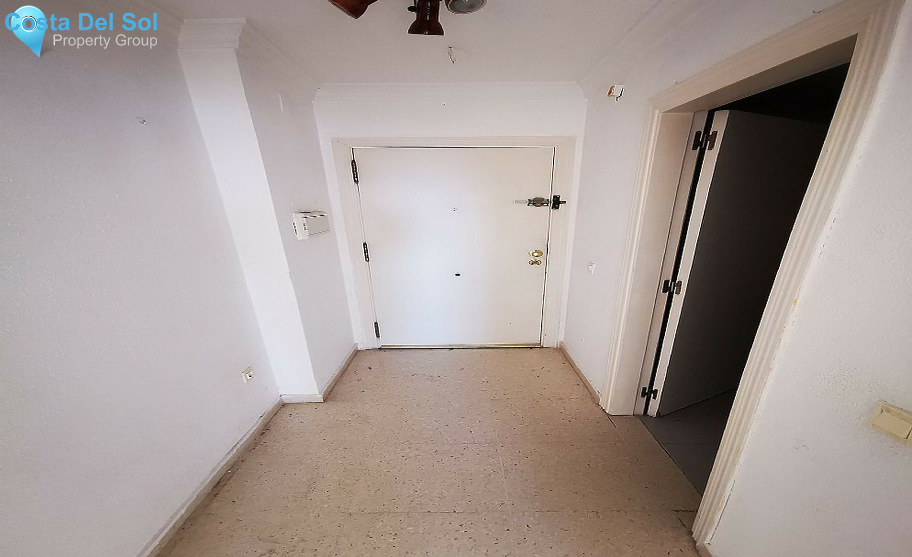 Ground Floor Apartment in Estepona-1529265