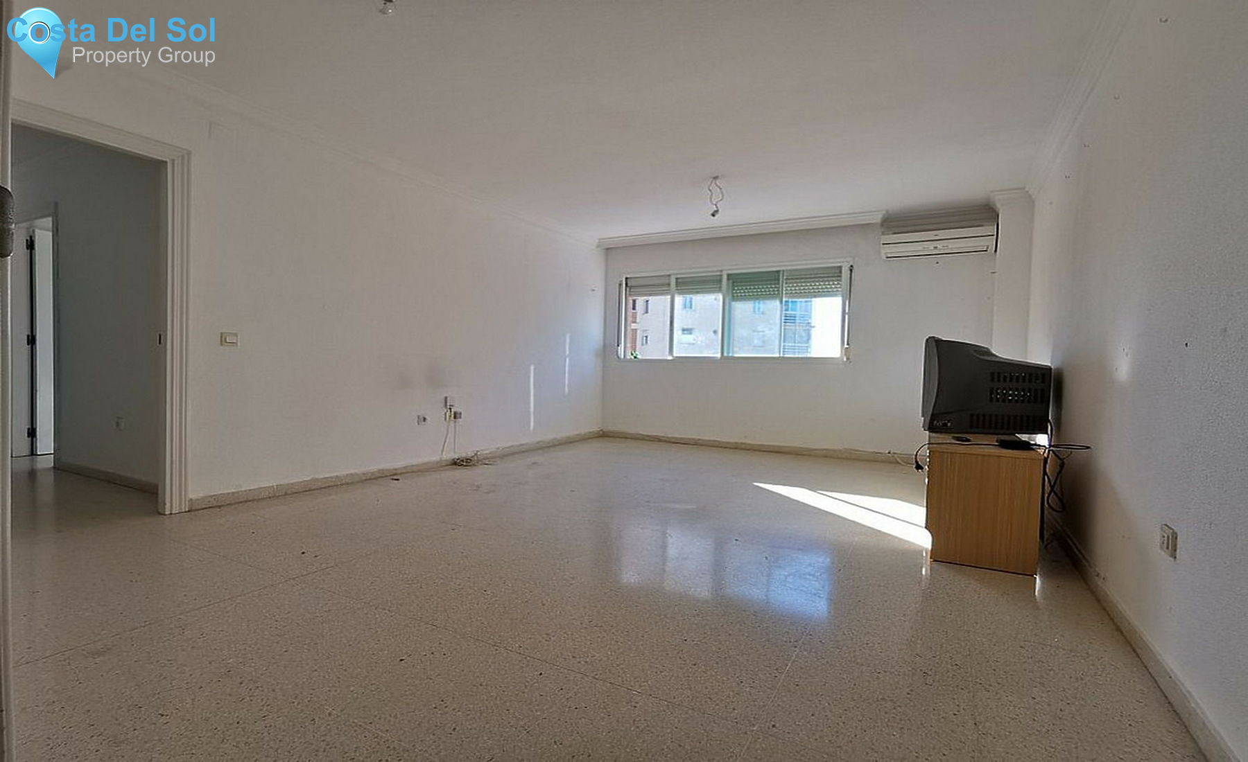 Ground Floor Apartment in Estepona-1529251
