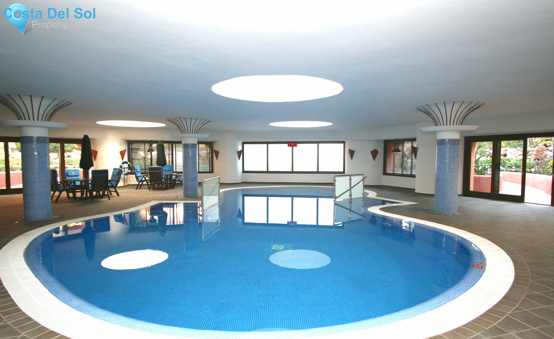 Ground Floor Apartment in Estepona-1135539