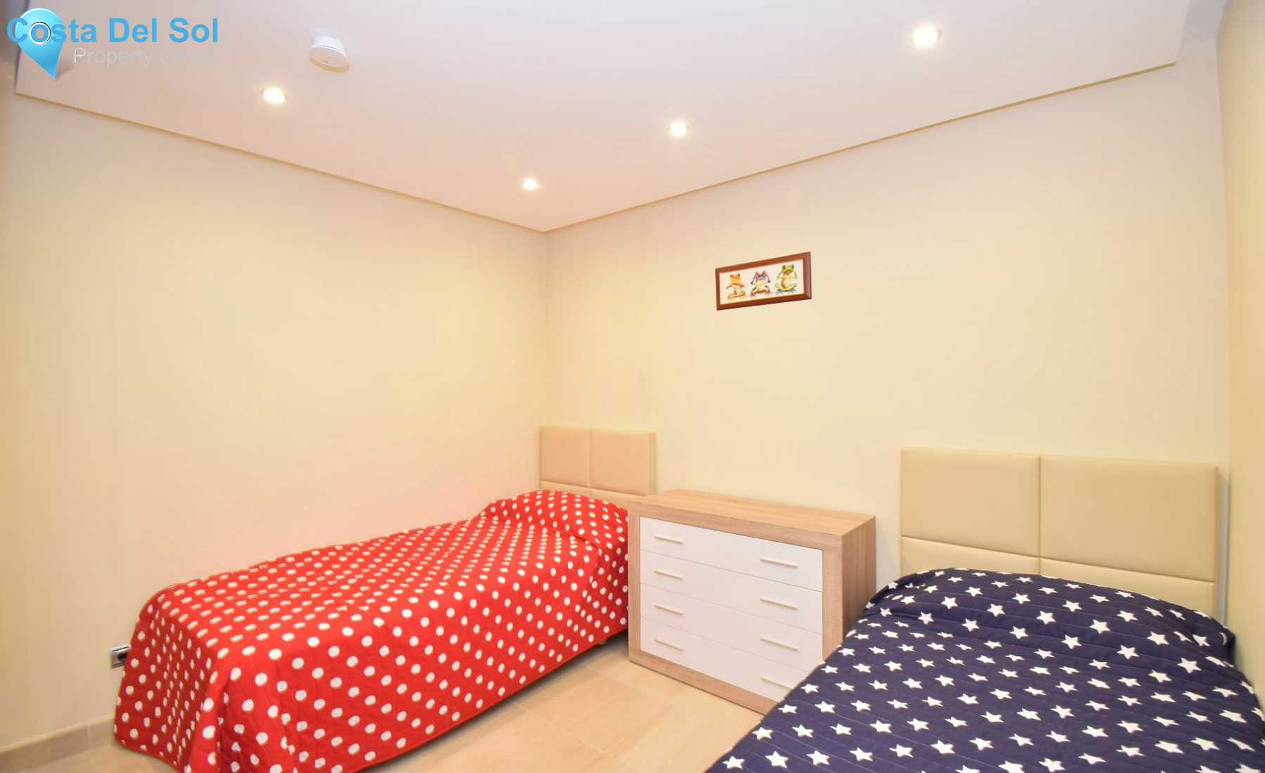 Ground Floor Apartment in Estepona-1145233