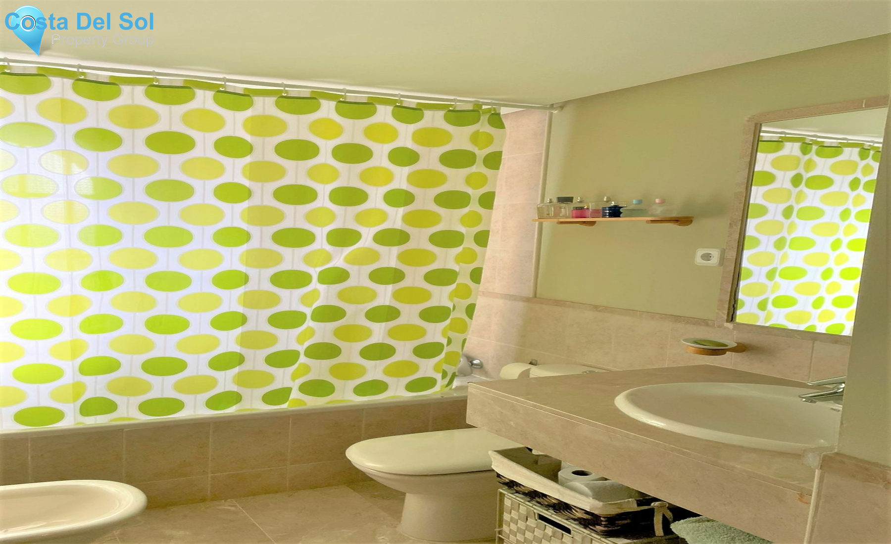 Ground Floor Apartment in Estepona-1157311