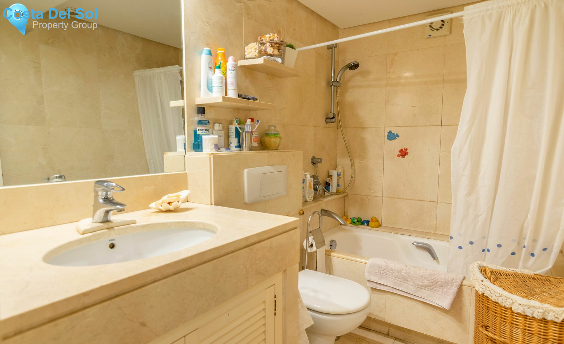 Ground Floor Apartment in Estepona-1185517