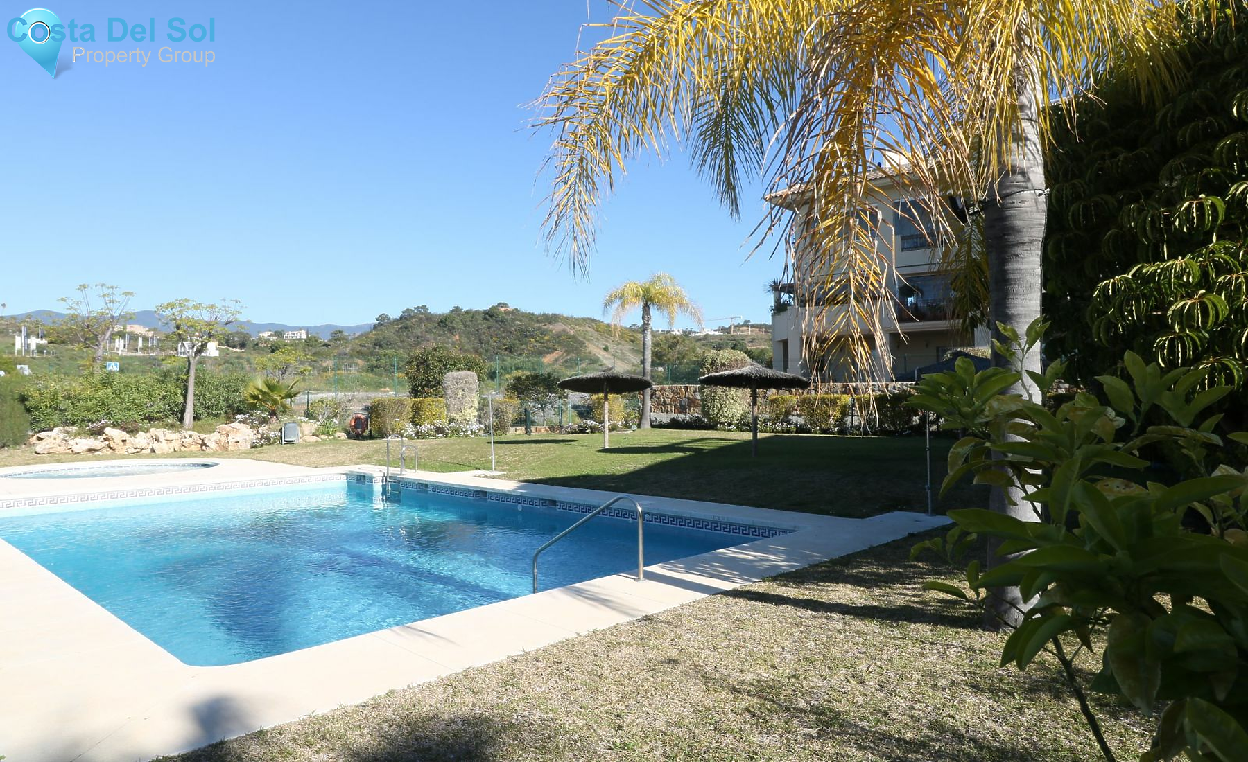 Ground Floor Apartment in Estepona-1197593