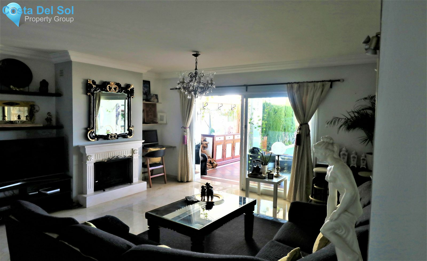 Ground Floor Apartment in Estepona-1197595