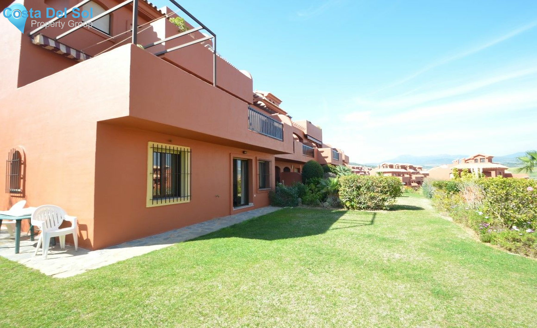 Ground Floor Apartment in Estepona-1197781