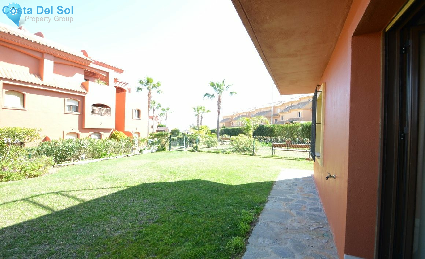 Ground Floor Apartment in Estepona-1197772