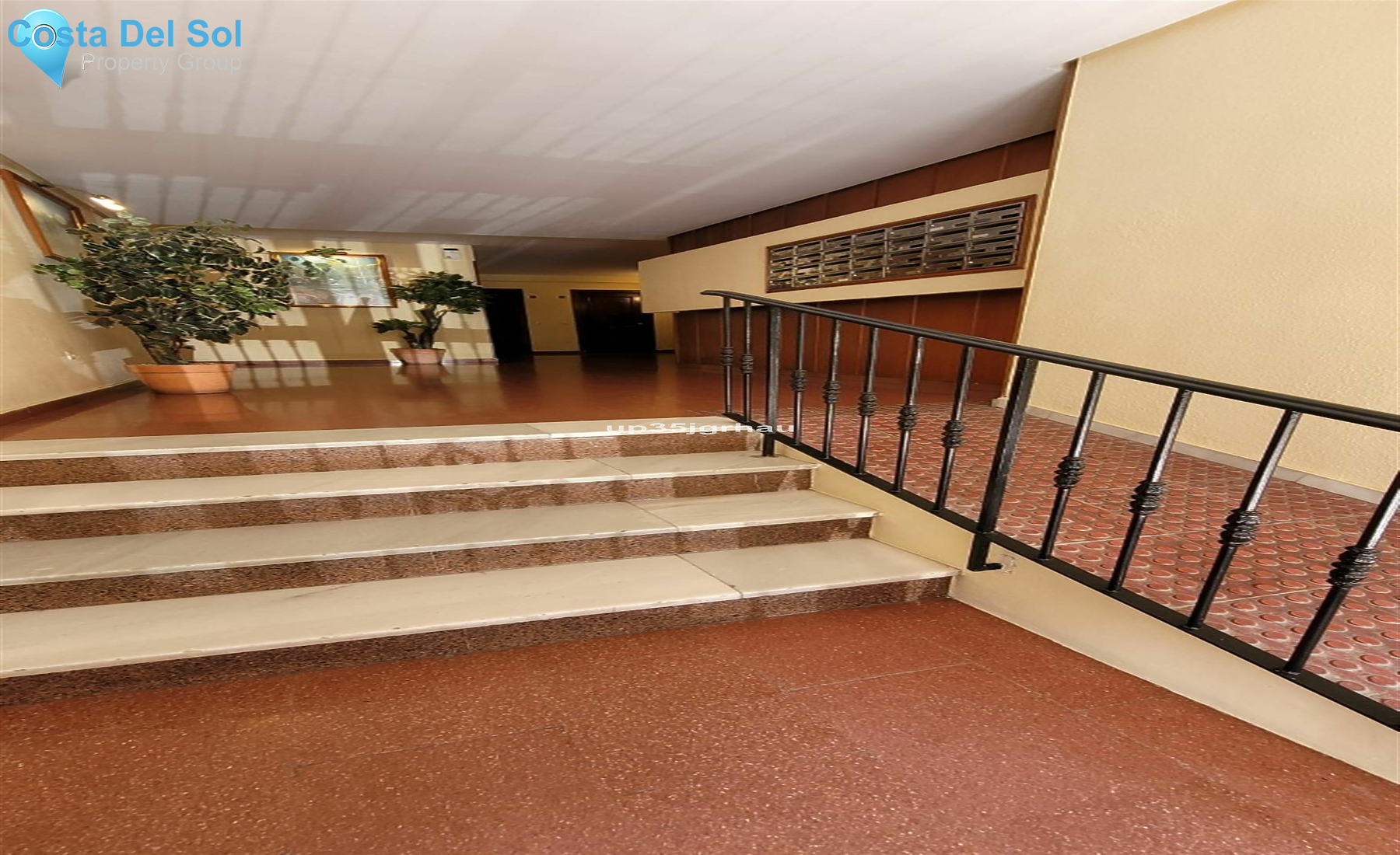 Ground Floor Apartment in Estepona-1204657