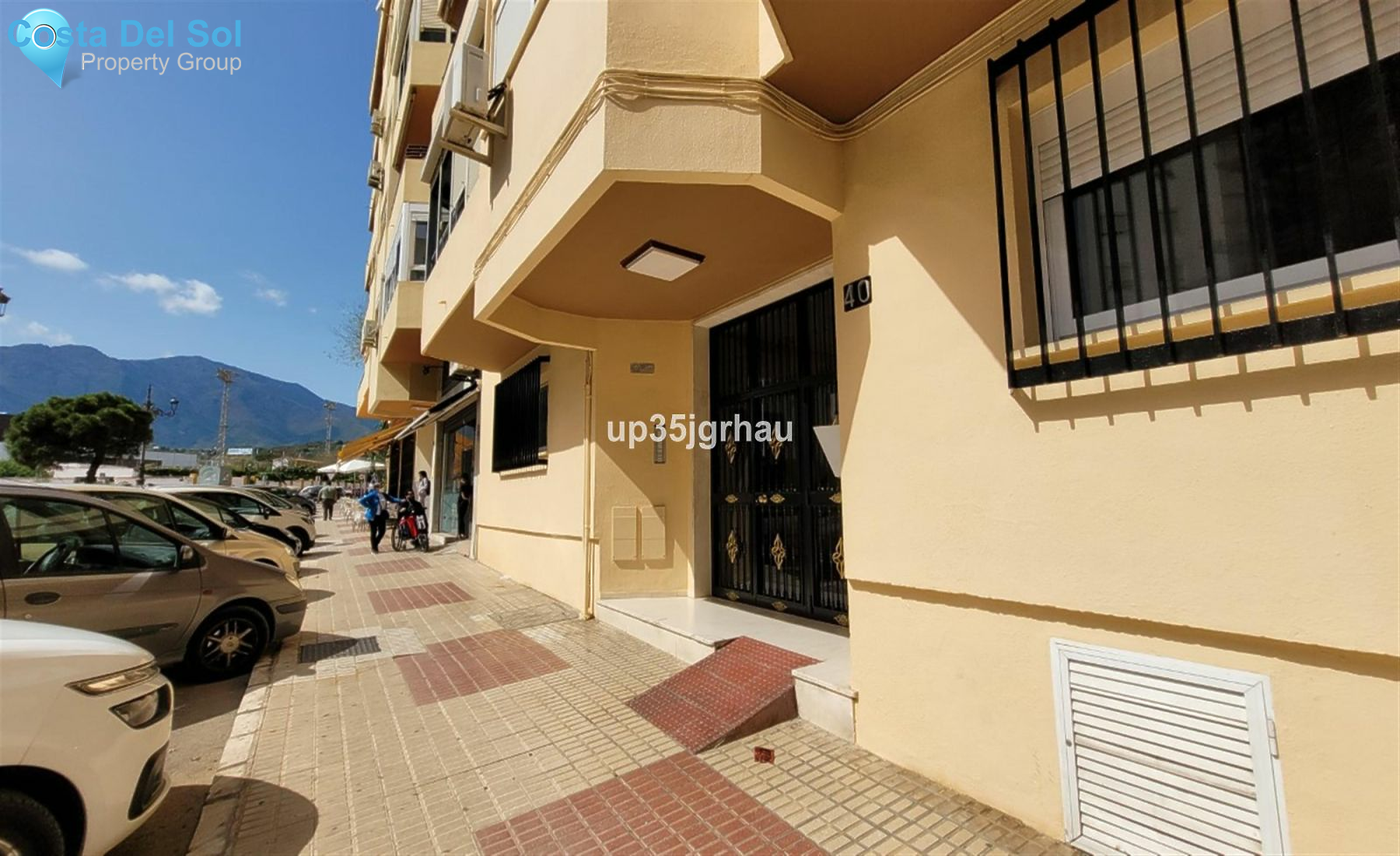 Ground Floor Apartment in Estepona-1204658