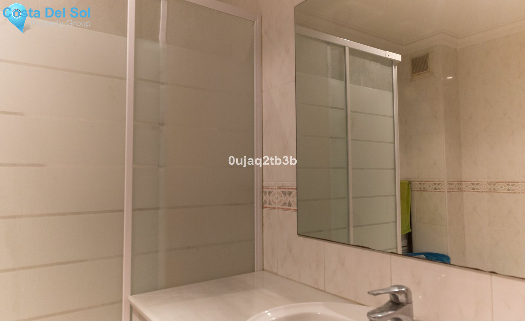Ground Floor Apartment in Estepona-1225173