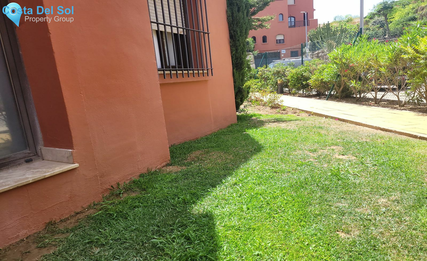 Ground Floor Apartment in Estepona-1393754