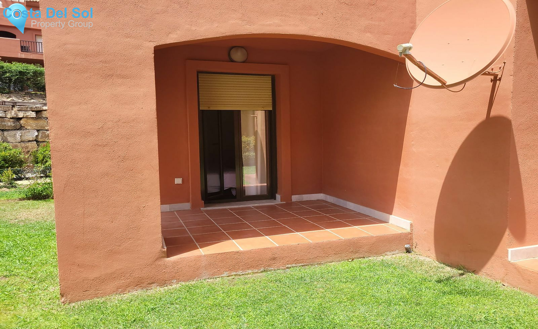 Ground Floor Apartment in Estepona-1393757