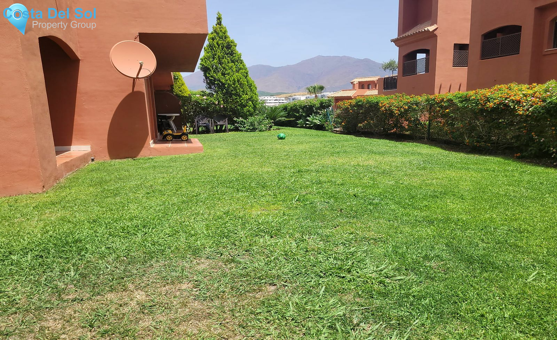 Ground Floor Apartment in Estepona-1393762