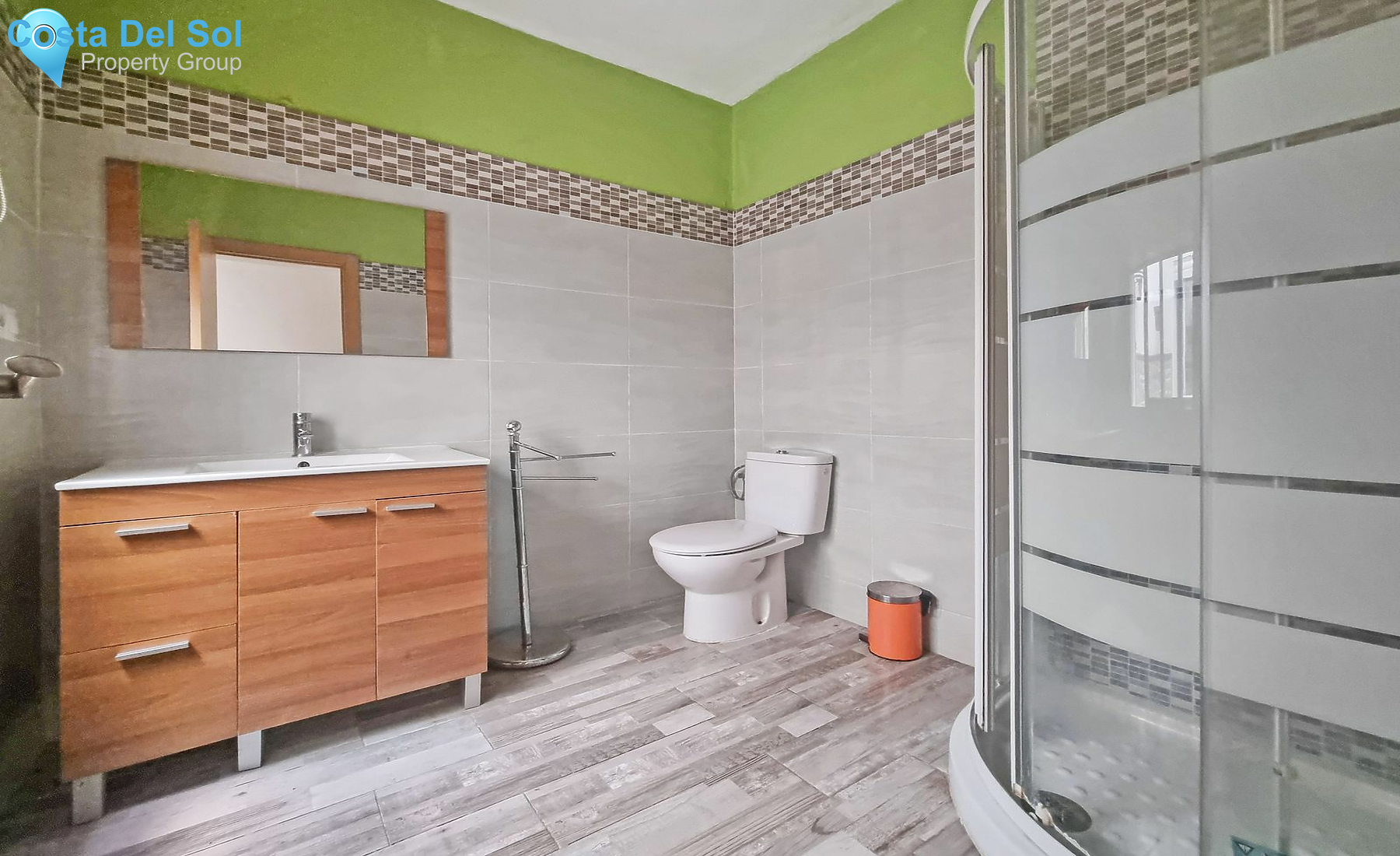 Ground Floor Apartment in Estepona-1417930