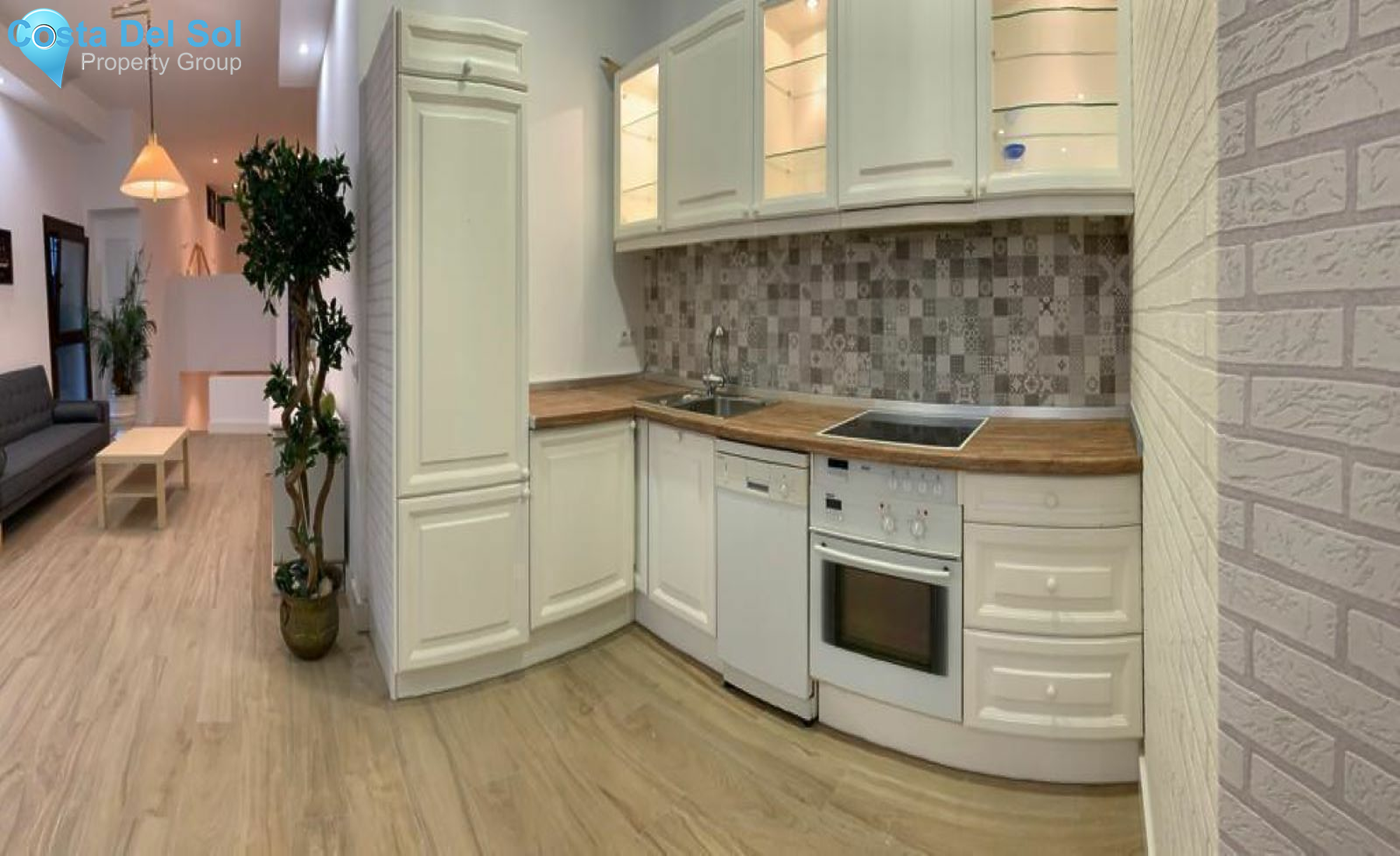 Ground Floor Apartment in Estepona-1419356