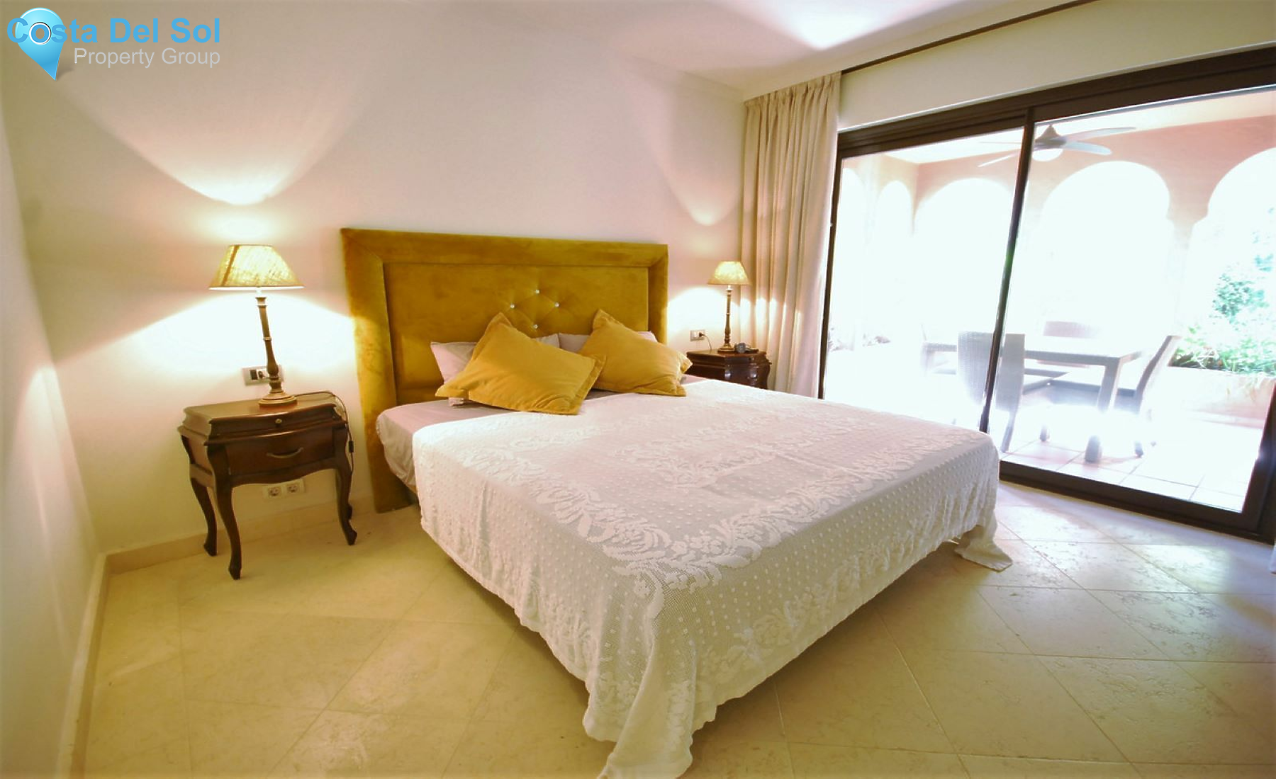Ground Floor Apartment in Estepona-1428373