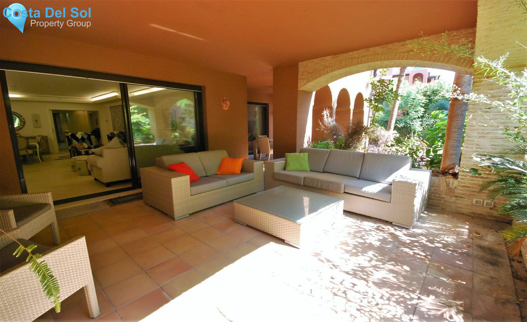 Ground Floor Apartment in Estepona-1428367