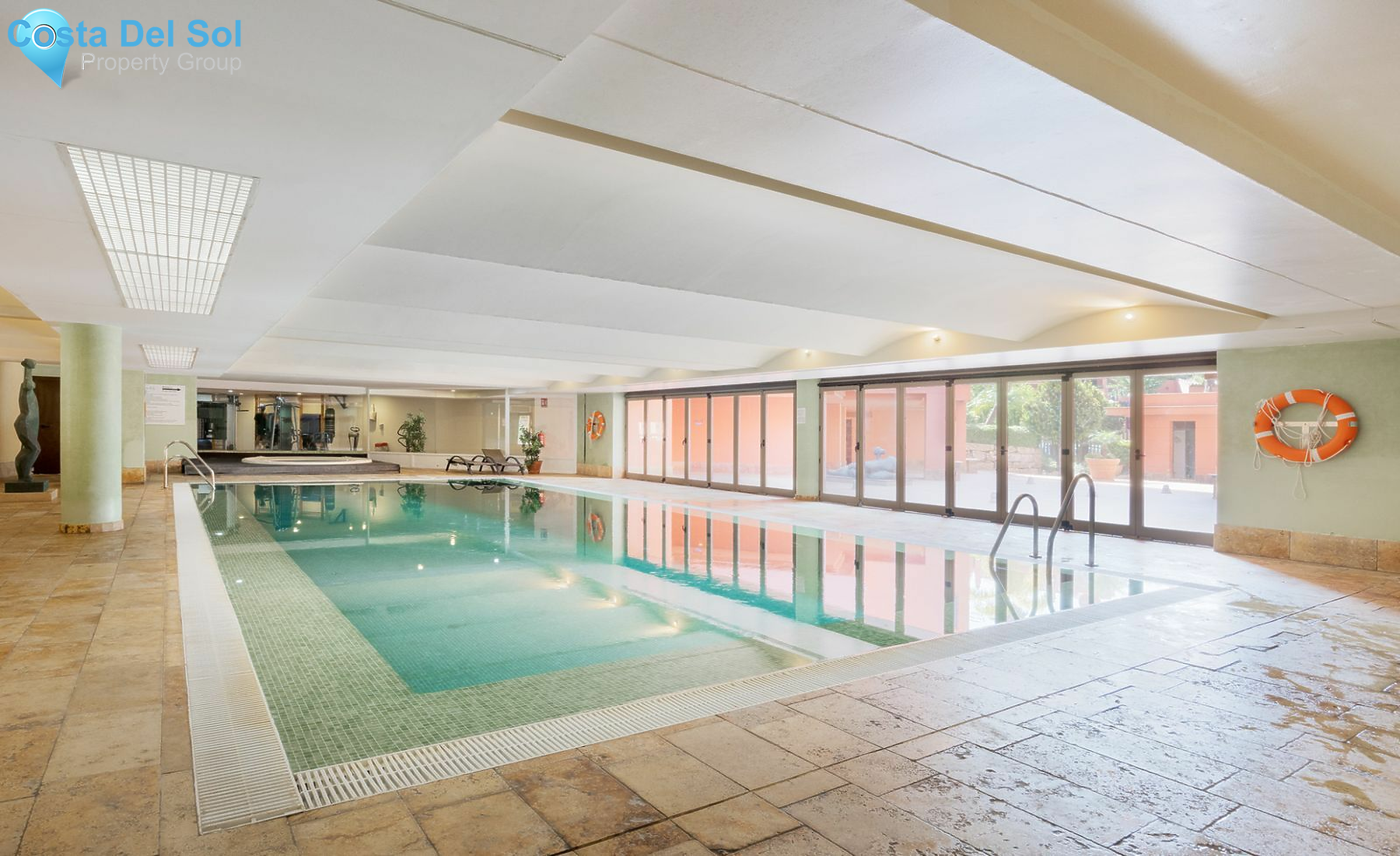 Ground Floor Apartment in Estepona-1443767