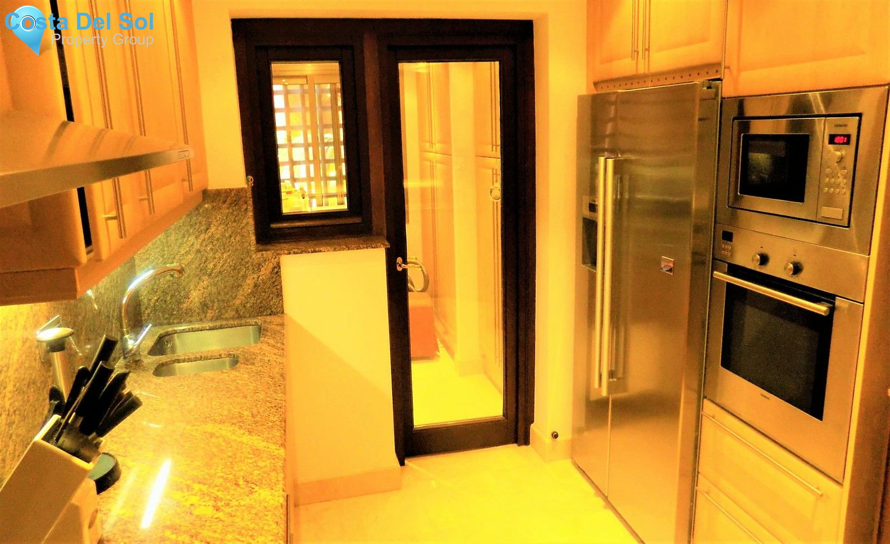 Ground Floor Apartment in Estepona-1466118