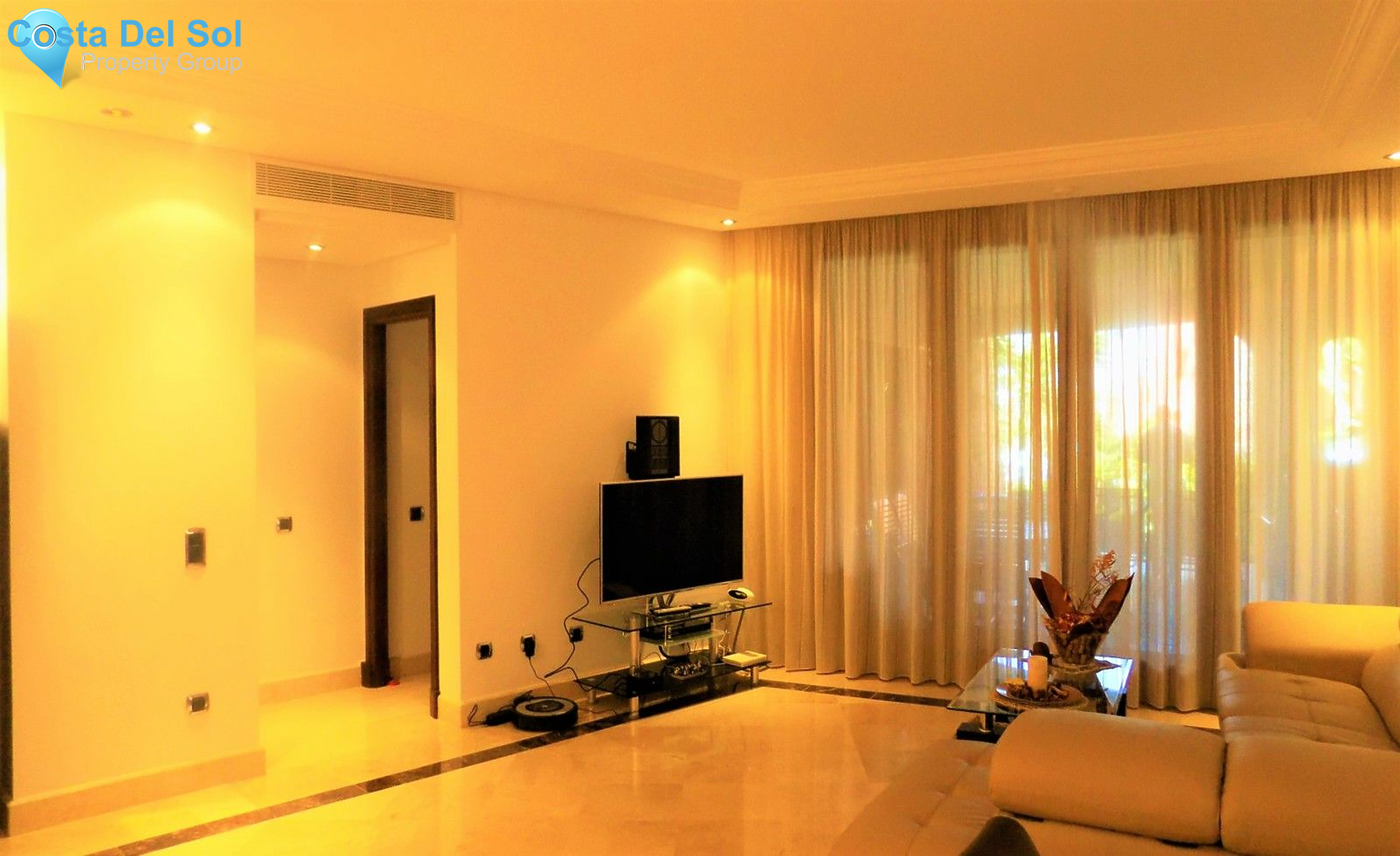 Ground Floor Apartment in Estepona-1466112