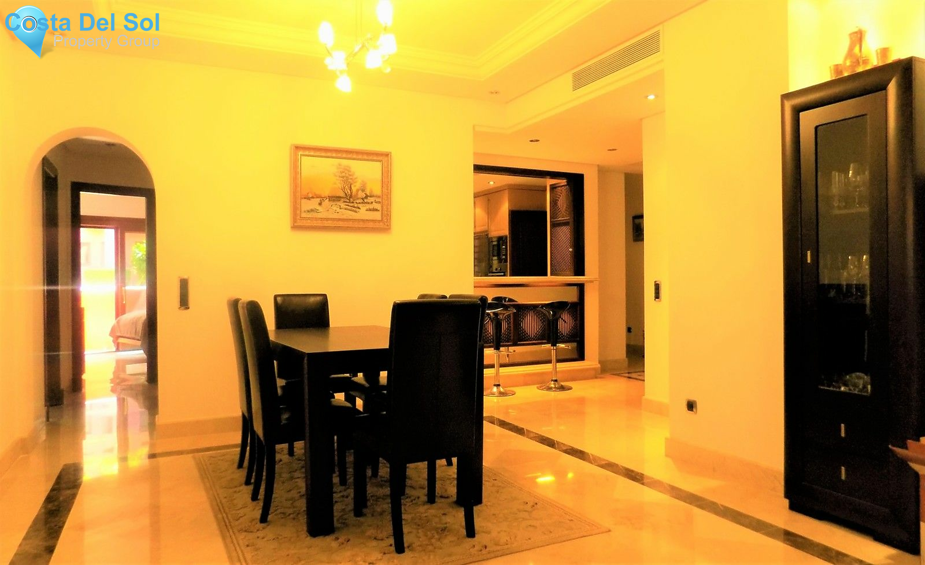 Ground Floor Apartment in Estepona-1466113