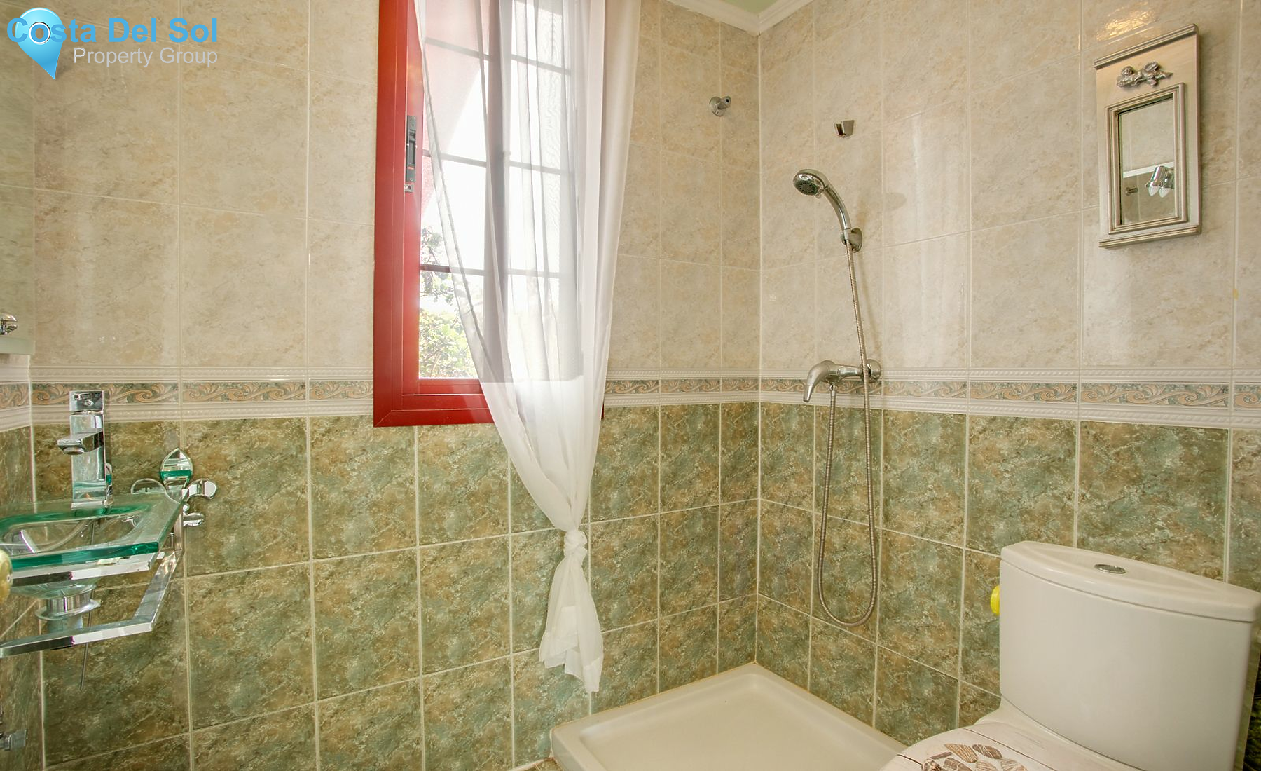 Ground Floor Apartment in Estepona-1473209