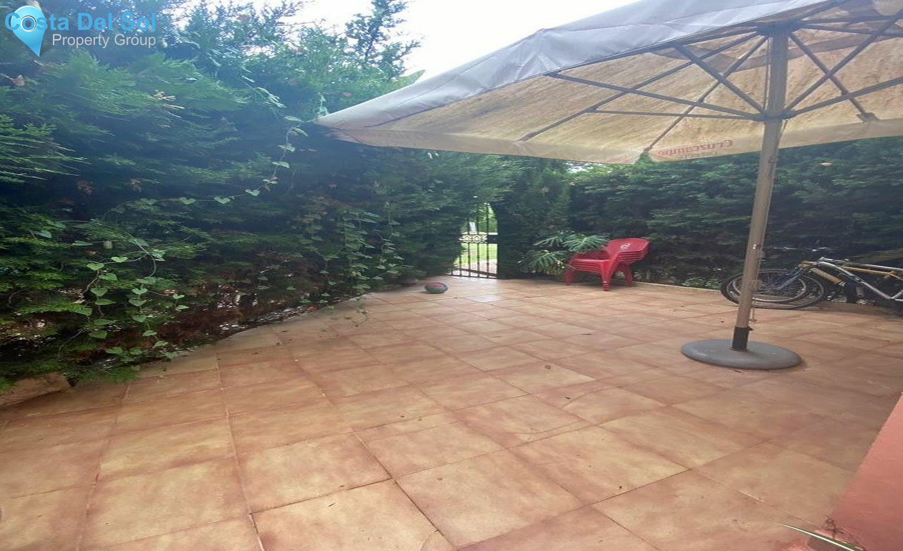 Ground Floor Apartment in Estepona-1484511