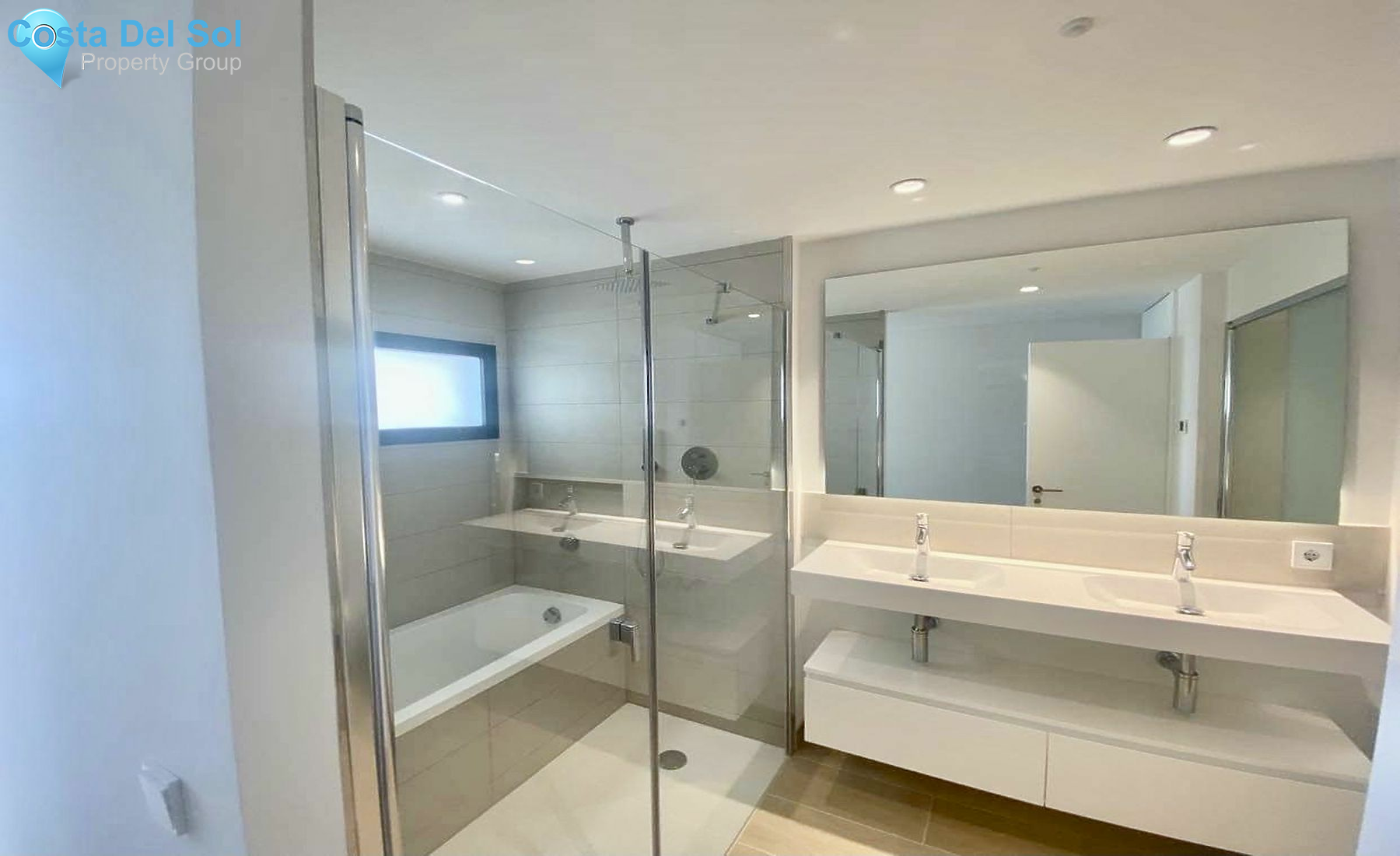 Ground Floor Apartment in Fuengirola-1390098