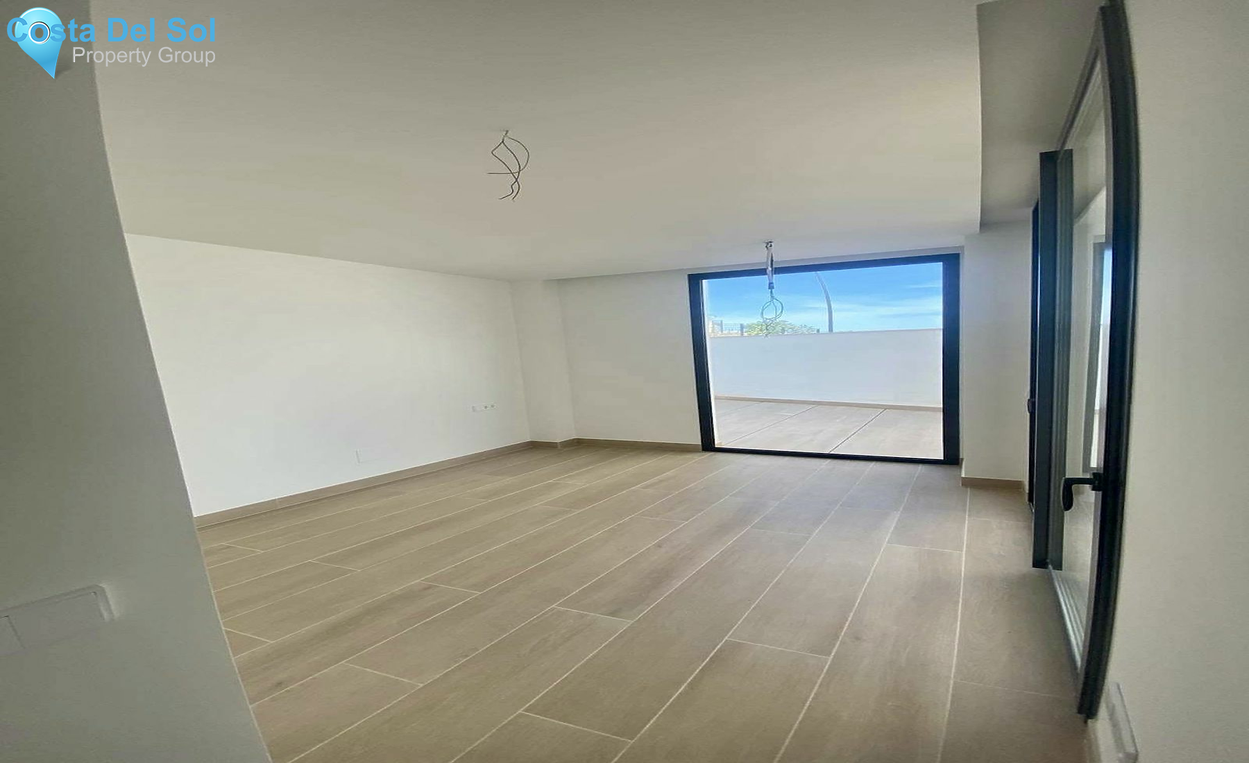 Ground Floor Apartment in Fuengirola-1390095