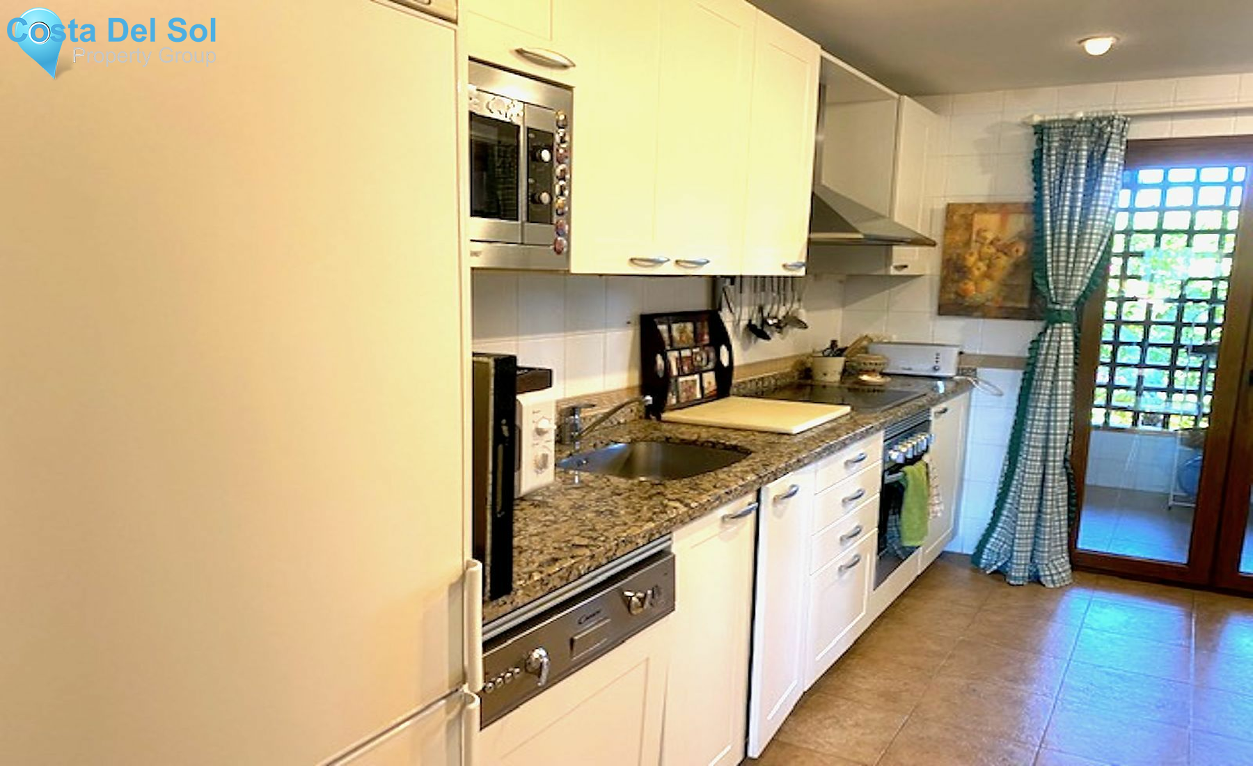 Ground Floor Apartment in Guadalmina Baja-1187525